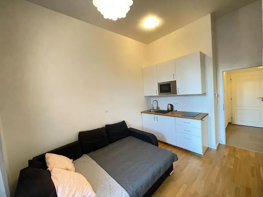 Cosy Apartment On Metro Muzeum - Grand Canyon Prague Czech Republic